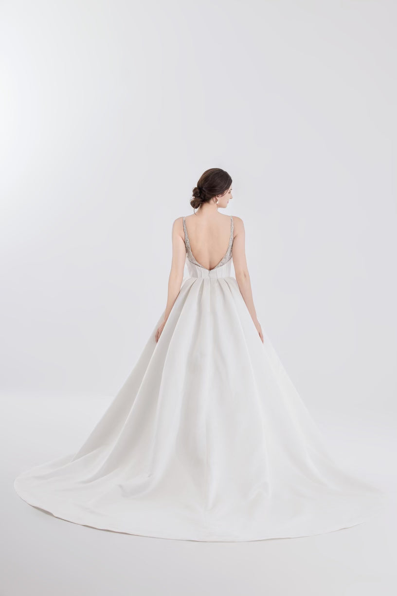 luxury wedding gown brisbane