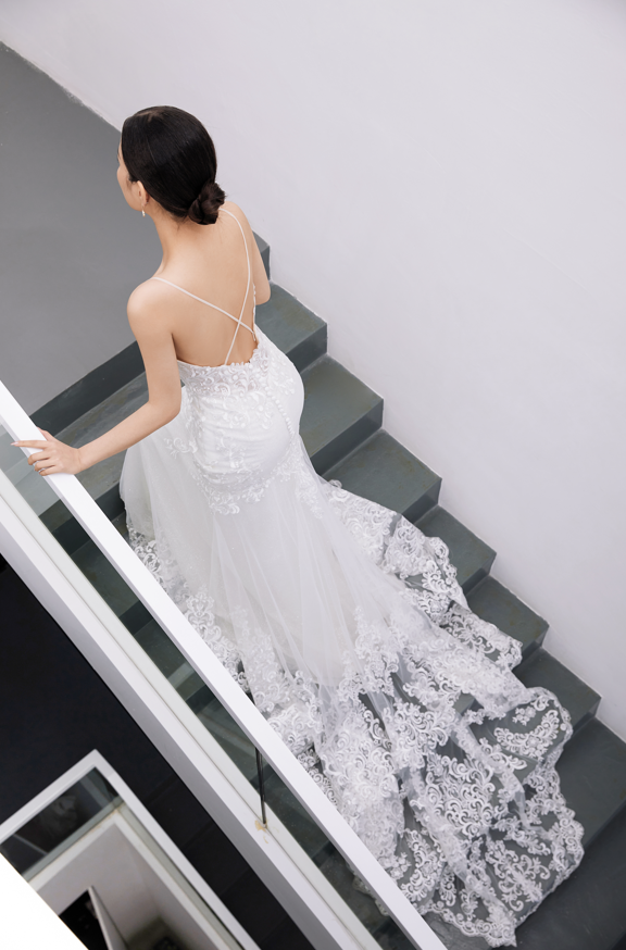 stunning lace dress grace loves lace wedding gown