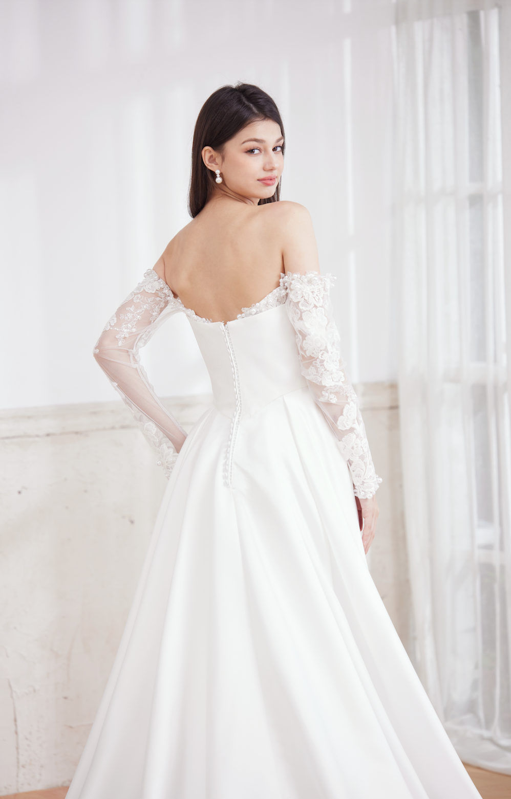 luxurious wedding gown