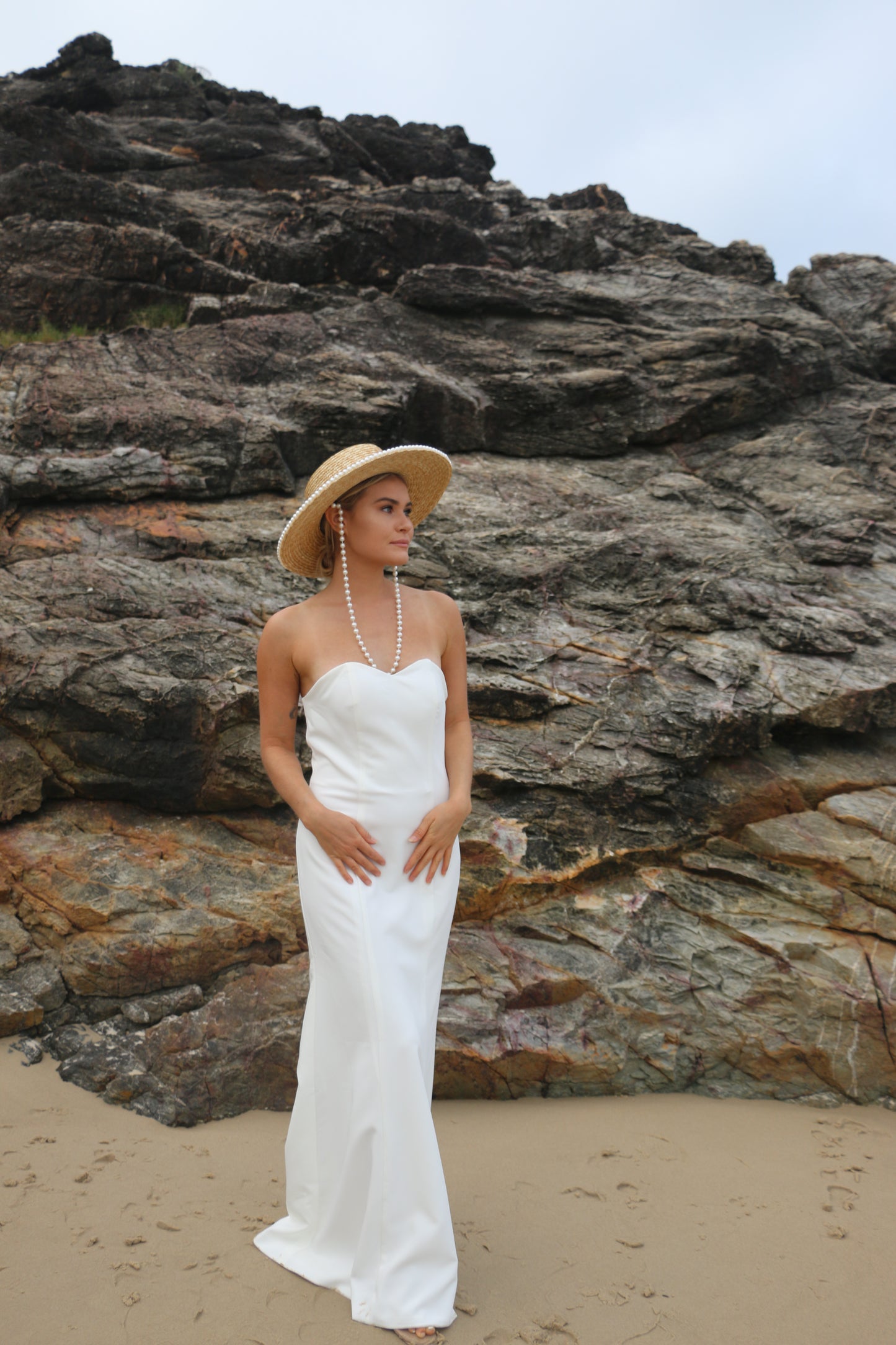 elegant strawhat for wedding