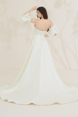 high spilt wedding dress with detachable sleeves