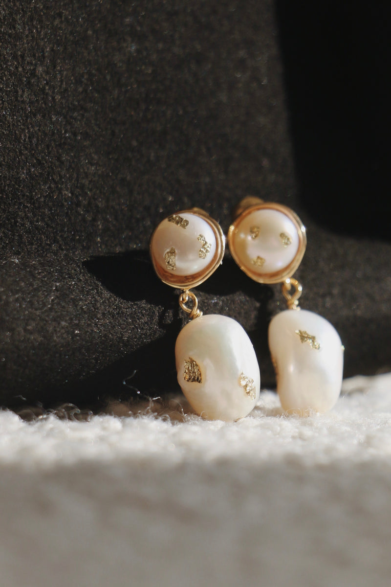 bridal pearl drop earrings