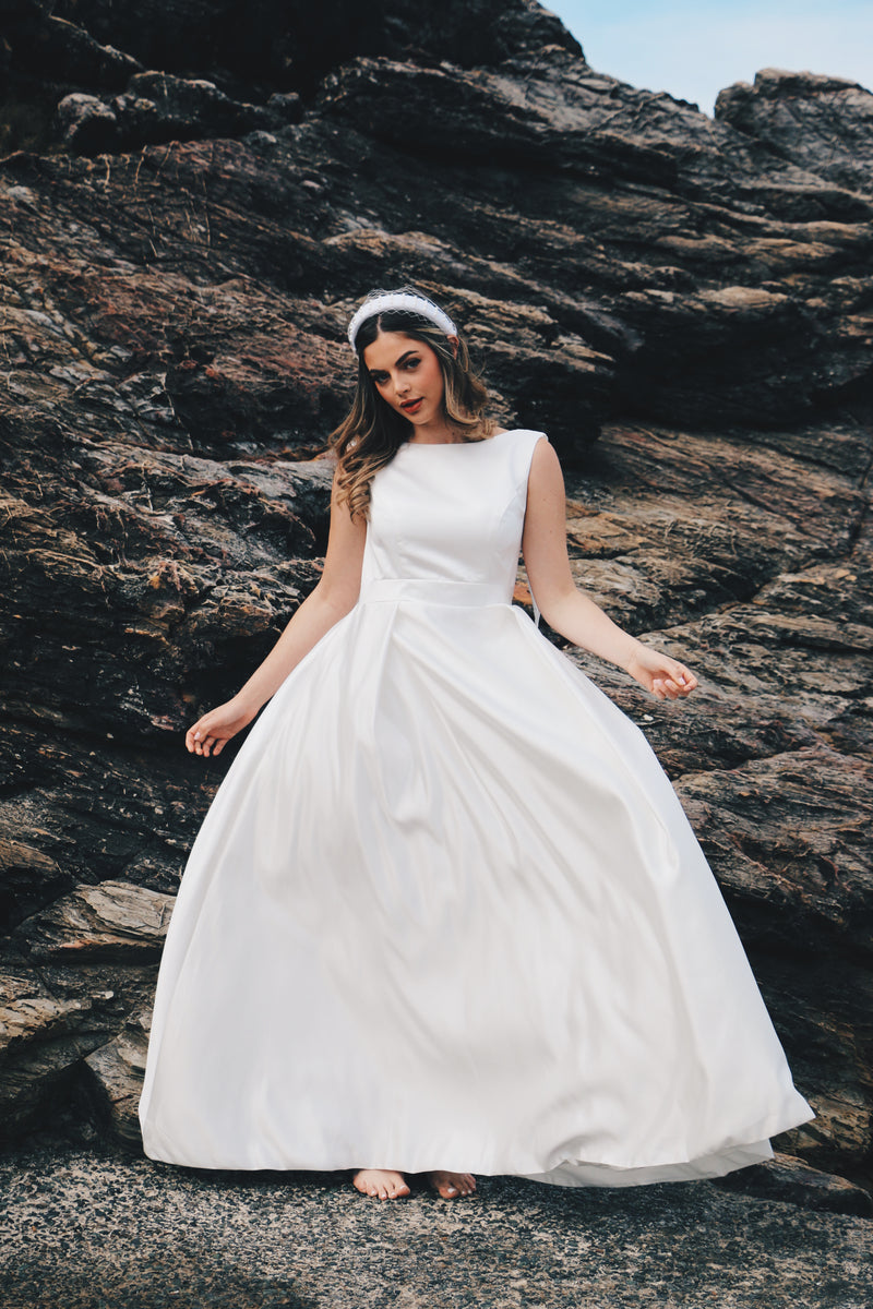 emma stone wedding dress
