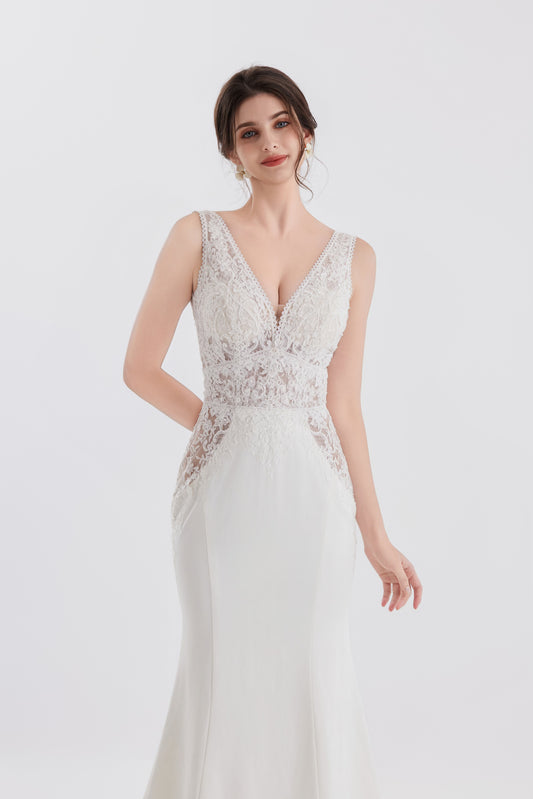 lace wedding dress, v neck wedding gown, see through wedding dress, designer wedding dress, australian brand wedding dress, lace and satin wedding gown, fit and flare wedding dress, regal wedding dress, a-lined wedding gown, wedding dress with pockets, satin wedding dress, high quality wedding gown brisbane, brisbane custom wedding gown, unique wedding gown, off-the-shoulder wedding dress, mikado wedding dress, elegant wedding gown, high quality wedding gown, 优雅婚纱，法式婚纱，韩式婚纱，高品质澳洲婚纱，