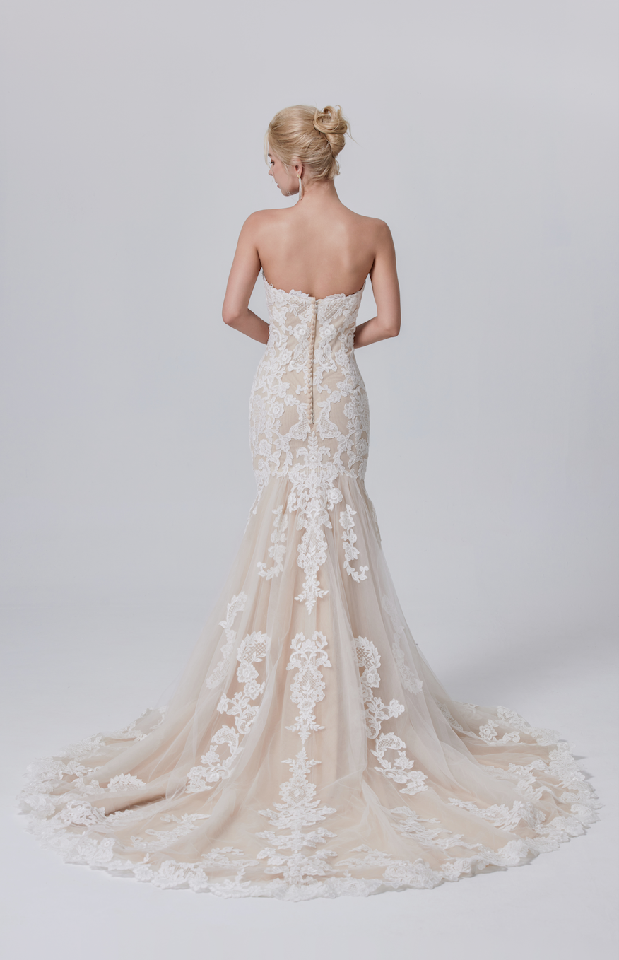 grace loves lace wedding gown