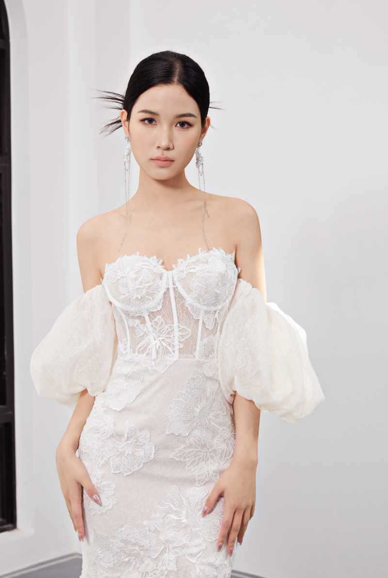 australia lace wedding dress inspo