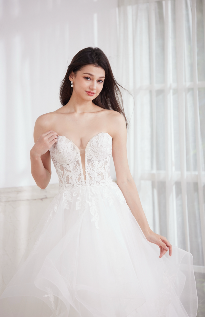 deep v neck wedding dress