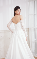 luxurious wedding gown